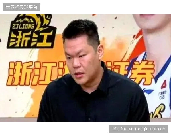 朱芳雨明确休赛期引援方向，寻找强力大外援以解决内线短板。